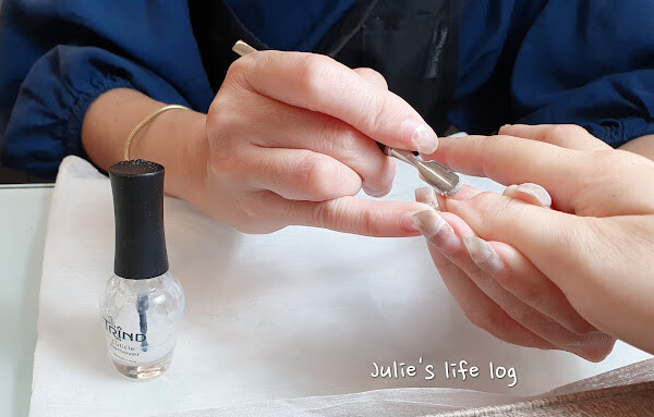 Share｜台南中西｜甲楚楚美甲沙龍 NF Art Salon — 清新透明的美甲沙龍，來做個放鬆的手足深層保養吧！