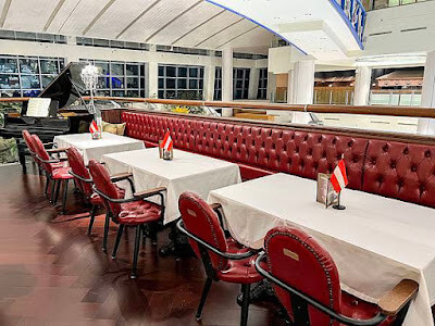 奧地利美食推薦─阿瑪迪斯咖啡館(Kaffee Amadeus),必吃奧地利洋蔥肋眼牛排、冰淇淋、 歐風蛋糕