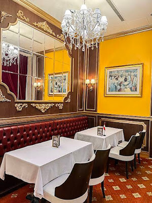 奧地利美食推薦─阿瑪迪斯咖啡館(Kaffee Amadeus),必吃奧地利洋蔥肋眼牛排、冰淇淋、 歐風蛋糕