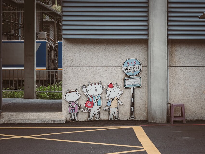 猴硐新景點︱讓貓村不只是貓村，室內美到不像展覽館的瑞三整煤廠