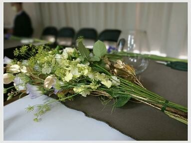 「萬家歡建設」攜手旗下「皇家時尚學苑」打造居家生活美學的「插花術」