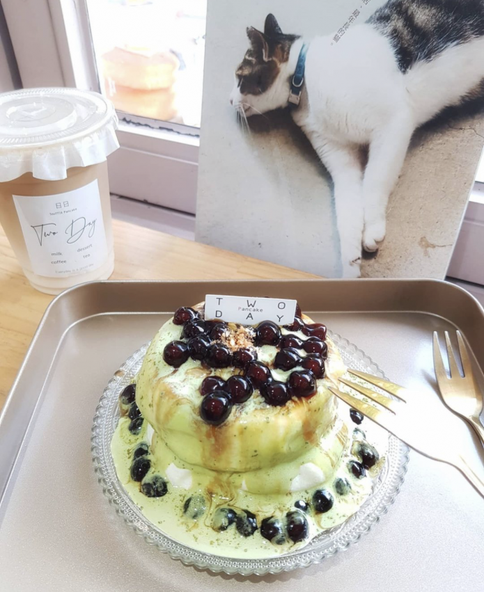 台中審計新村 日日鬆餅 網美咖啡店 咖啡 下午茶 甜點 美食必吃 推薦餐廳 聚餐 約會 