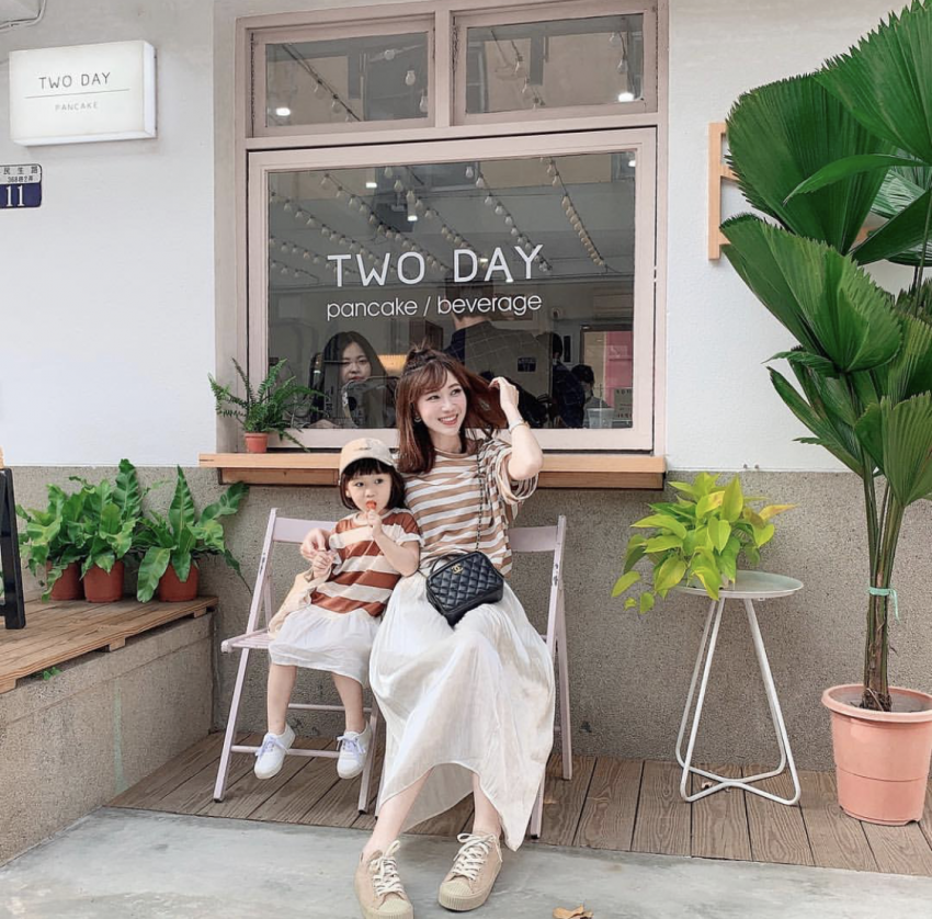 台中審計新村 日日鬆餅 網美咖啡店 咖啡 下午茶 甜點 美食必吃 推薦餐廳