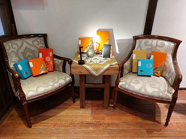 台北最新熱門景點!【榕錦時光生活園區】-原臺北刑務所官舍,整排日式建築結合多家品牌形成複合式聚落