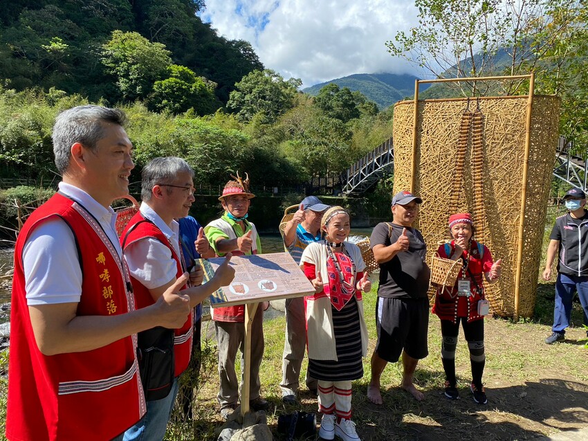 許家源 泰雅 Kiri(背簍)文化 體現烏來竹編藝術裝置