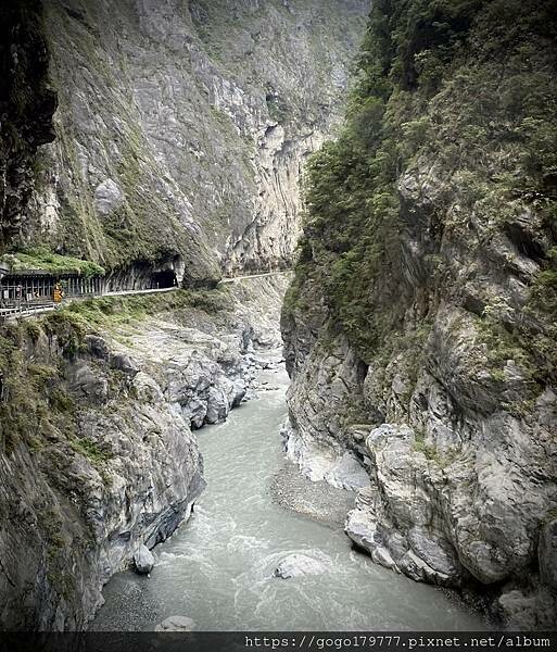 IMG_E1102.JPG IMG_E1102.JPG