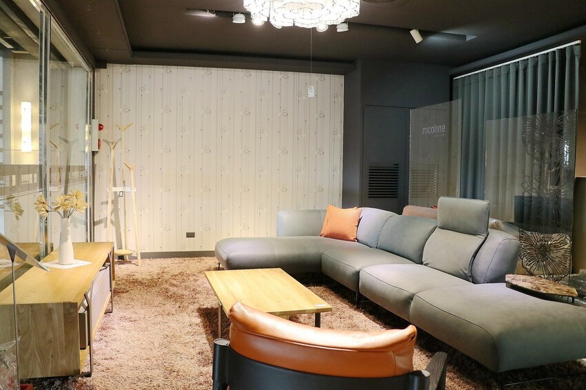 /tmp/phpD6V1S2 /tmp/phpD6V1S2