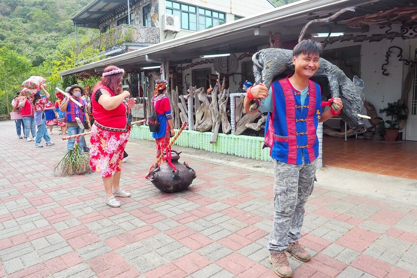 【屏東牡丹鄉景點】♥屏東高士部落♥翻山越嶺見證幸福-體驗紅寶石部落的傳統婚禮