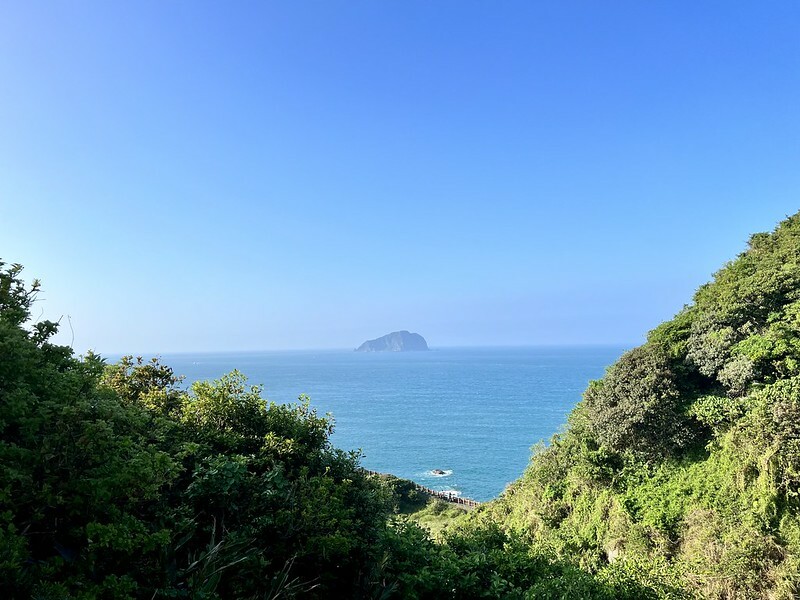 【台灣，基隆市，中正區】看海，看山都好美的忘憂谷（忘幽谷）；有種一秒鐘到日本禮文島的錯覺！！（基隆景