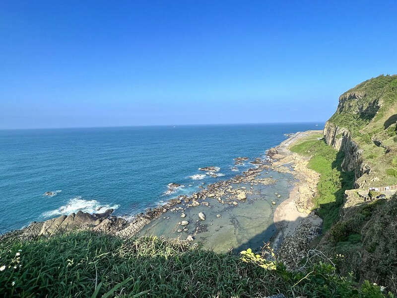 【台灣，基隆市，中正區】看海，看山都好美的忘憂谷（忘幽谷）；有種一秒鐘到日本禮文島的錯覺！！（基隆景