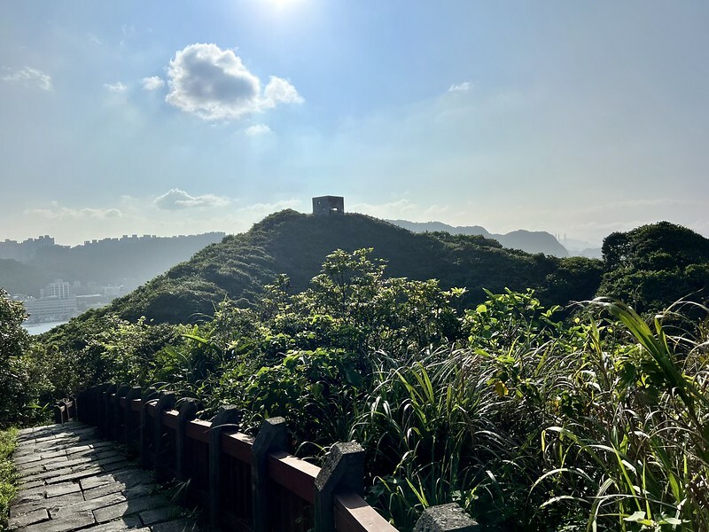 【台灣，基隆市，中正區】看海，看山都好美的忘憂谷（忘幽谷）；有種一秒鐘到日本禮文島的錯覺！！（基隆景