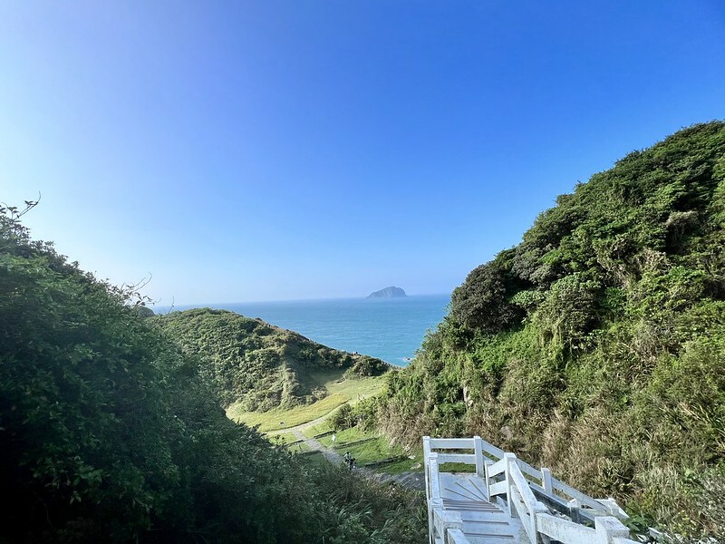 【台灣，基隆市，中正區】看海，看山都好美的忘憂谷（忘幽谷）；有種一秒鐘到日本禮文島的錯覺！！（基隆景