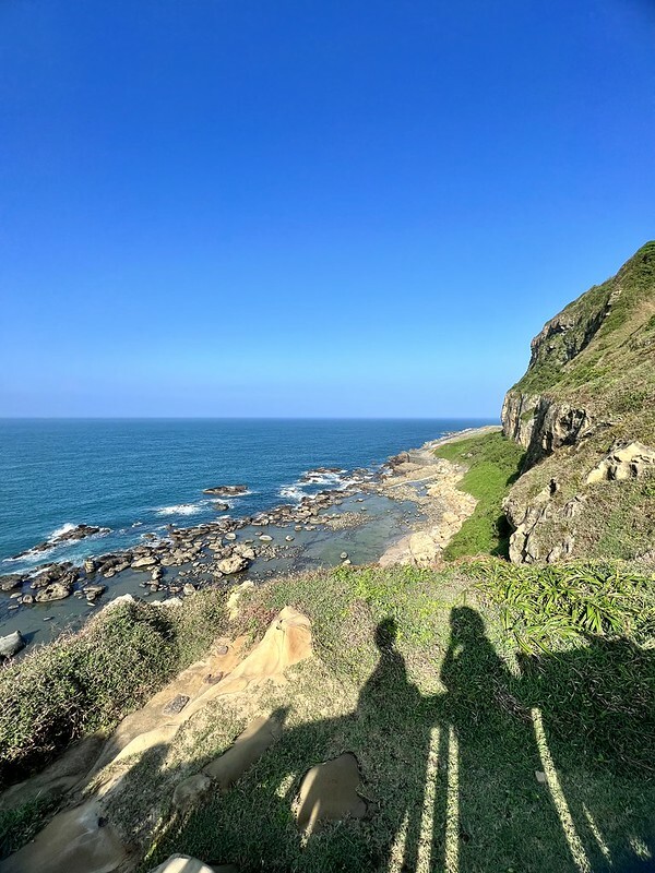 【台灣，基隆市，中正區】看海，看山都好美的忘憂谷（忘幽谷）；有種一秒鐘到日本禮文島的錯覺！！（基隆景