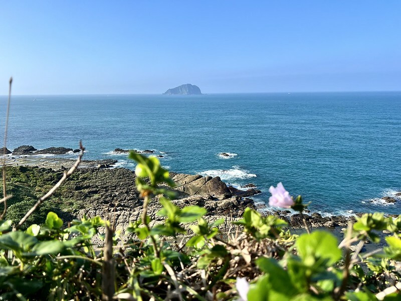【台灣，基隆市，中正區】看海，看山都好美的忘憂谷（忘幽谷）；有種一秒鐘到日本禮文島的錯覺！！（基隆景