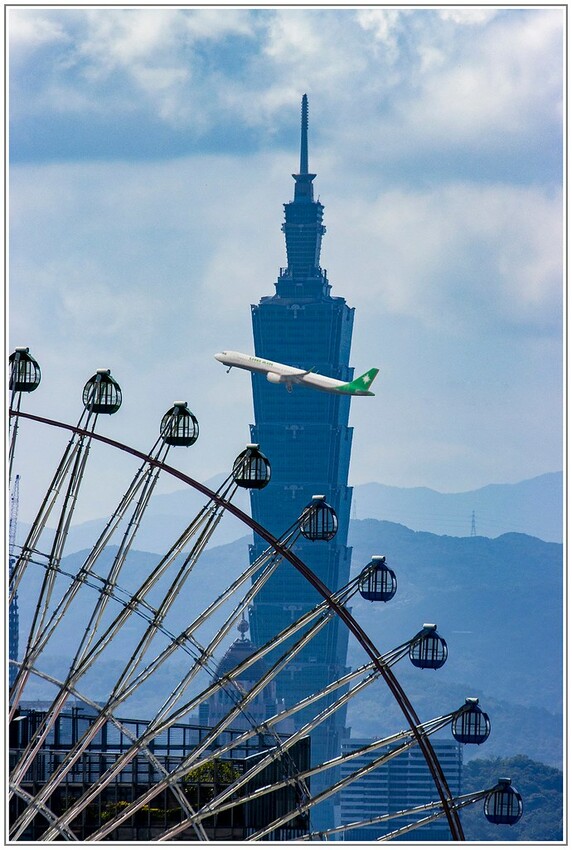 【飛機拍攝點】華航皮卡丘彩繪機航班‧機型‧拍攝點│桃園機場捷運‧台北捷運‧飛翔皮卡丘.尋寶歷險記彩繪列車‧