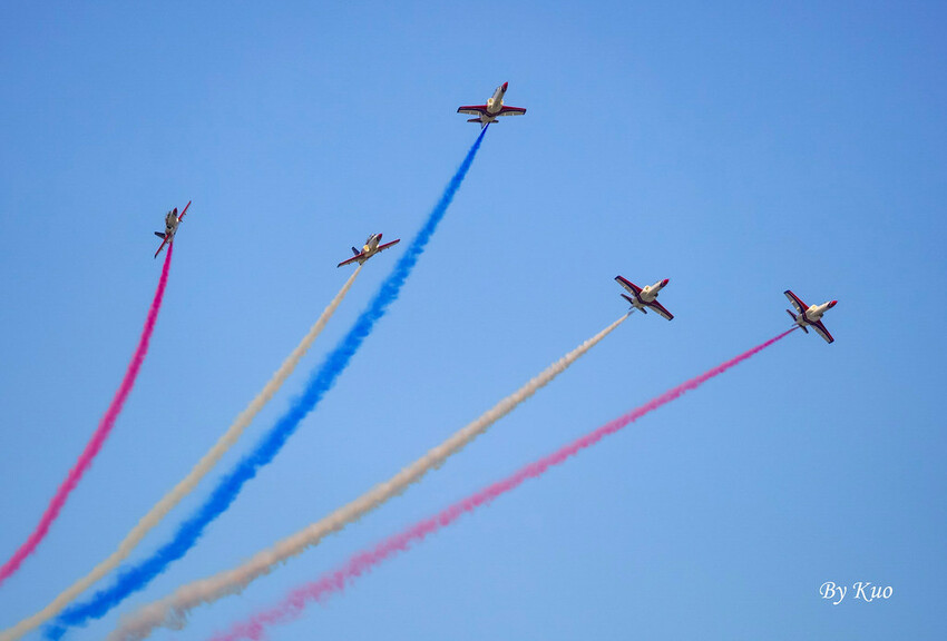 【台北活動】2022總統府國慶光雕秀。絢麗光影之美璀璨登場(展期2022/10/06~2022/10/10)│國慶日活動‧雷虎小