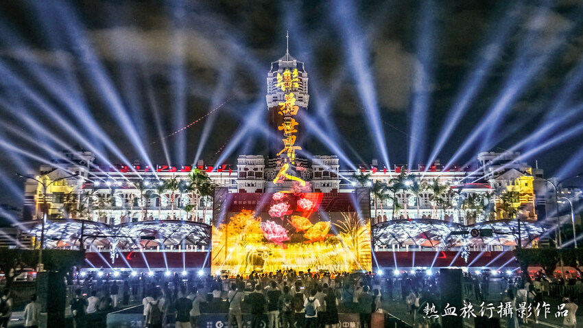 【台北活動】2022總統府國慶光雕秀。絢麗光影之美璀璨登場(展期2022/10/06~2022/10/10)│國慶日活動‧雷虎小