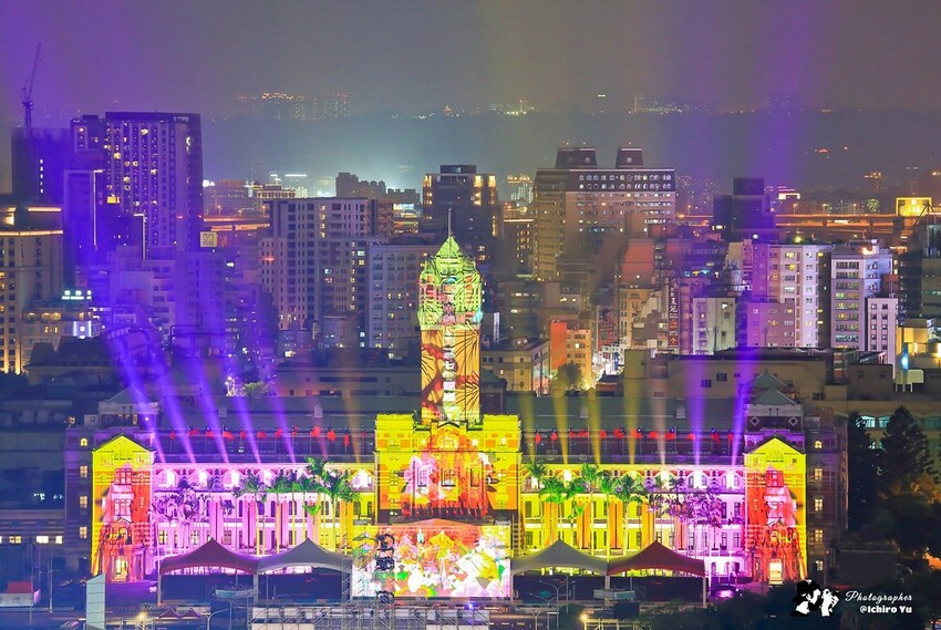 【台北活動】2022總統府國慶光雕秀。絢麗光影之美璀璨登場(展期2022/10/06~2022/10/10)│國慶日活動‧雷虎小
