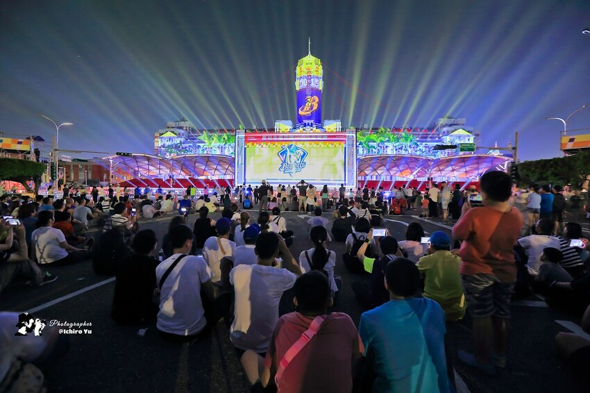 【台北活動】2022總統府國慶光雕秀。絢麗光影之美璀璨登場(展期2022/10/06~2022/10/10)│國慶日活動‧雷虎小