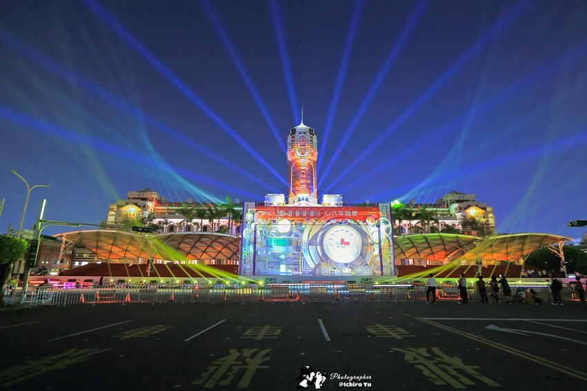 【台北活動】2022總統府國慶光雕秀。絢麗光影之美璀璨登場(展期2022/10/06~2022/10/10)│國慶日活動‧雷虎小