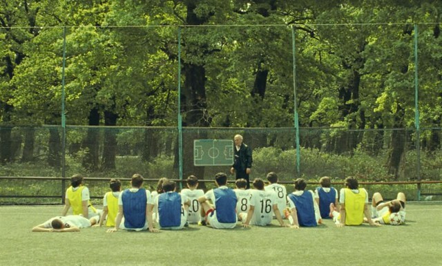 The Movie posters & stills of Georgia Movie 電影《喬治亞天空下》(Ras vkhedavt, rodesac cas vukurebt?/What Do We See When We Look at the Sky?) will be launching in Taiwan from Nov 18 onwards.