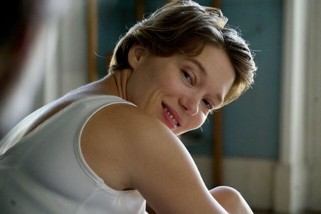 The Movie posters & stills of French movie 