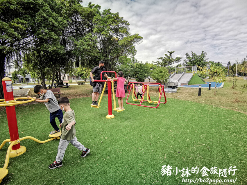 嘉義。布袋》好美里3D海洋世界戶外美術館+好美船屋