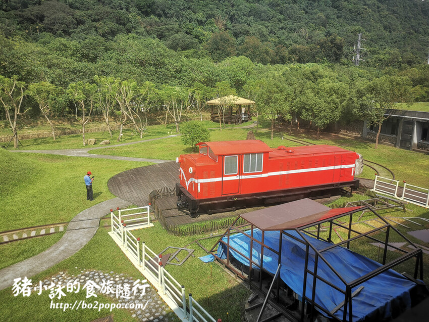 嘉義。番路》逐鹿文創園區+觸口遊客中心。梅花鹿餵食。鄒族歌舞表演