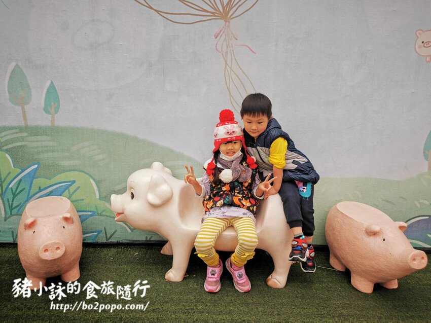 嘉義。民雄》三隻小豬觀光農場。有童話世界場景又有小動物的親子農場