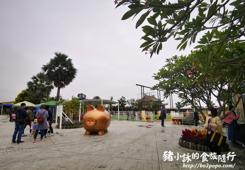 嘉義。民雄》三隻小豬觀光農場。有童話世界場景又有小動物的親子農場