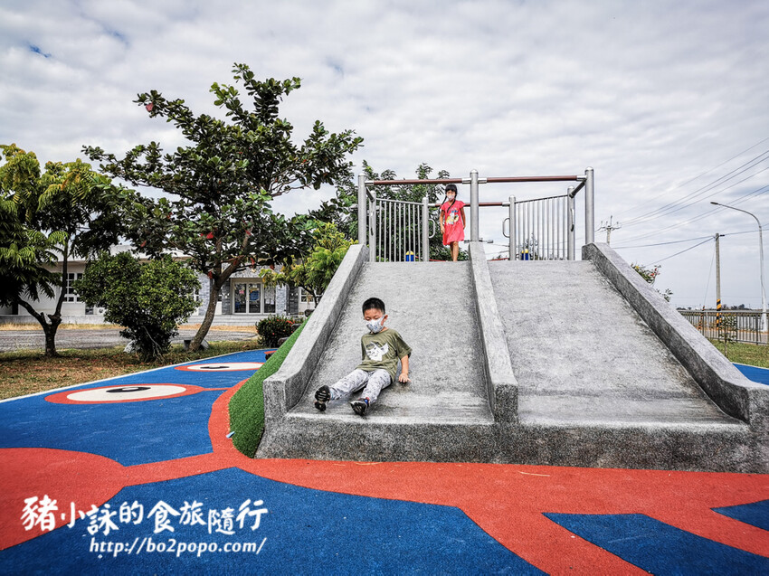 嘉義。布袋》好美里3D海洋世界戶外美術館+好美船屋