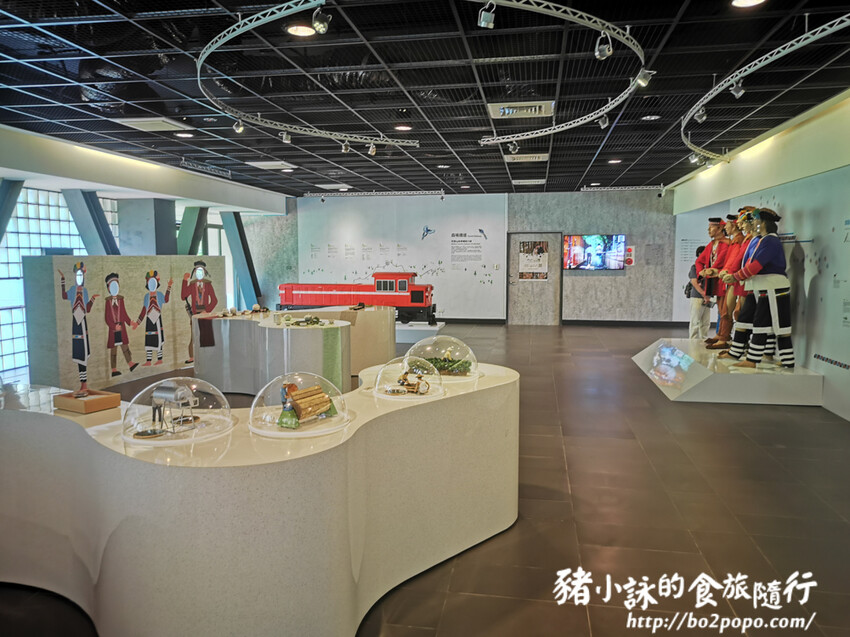 嘉義。番路》逐鹿文創園區+觸口遊客中心。梅花鹿餵食。鄒族歌舞表演