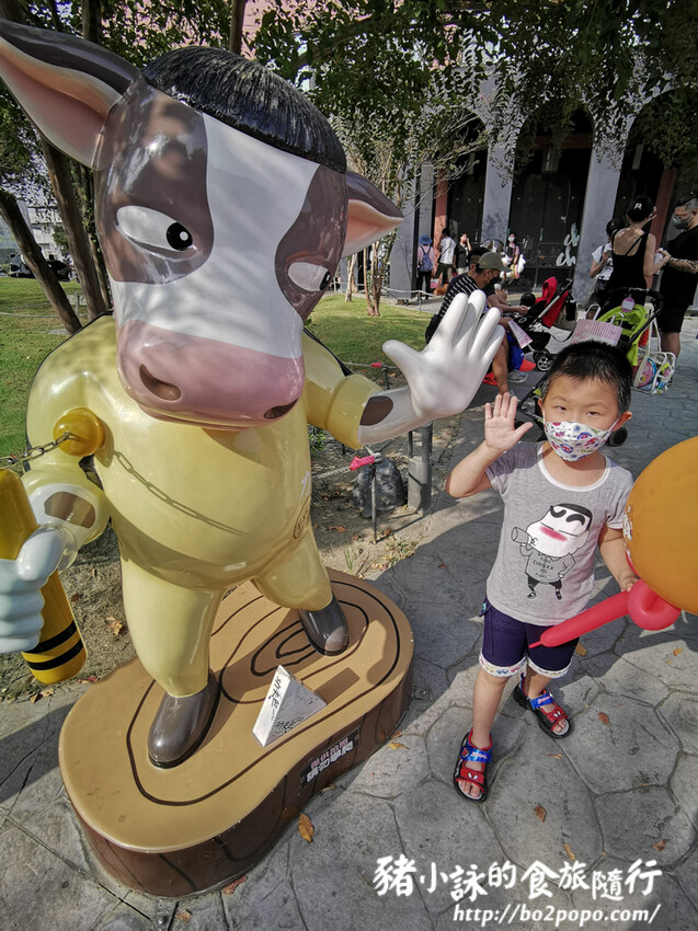 雲林。崙背》千巧谷牛樂園牧場。可愛擔當又免門票的親子農場
