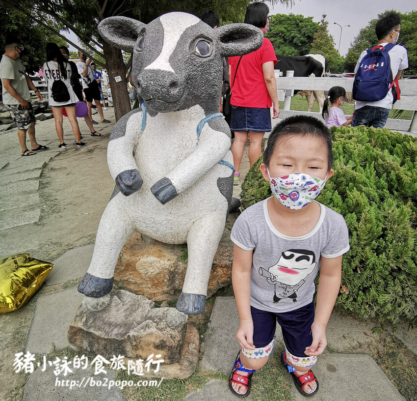 雲林。崙背》千巧谷牛樂園牧場。可愛擔當又免門票的親子農場
