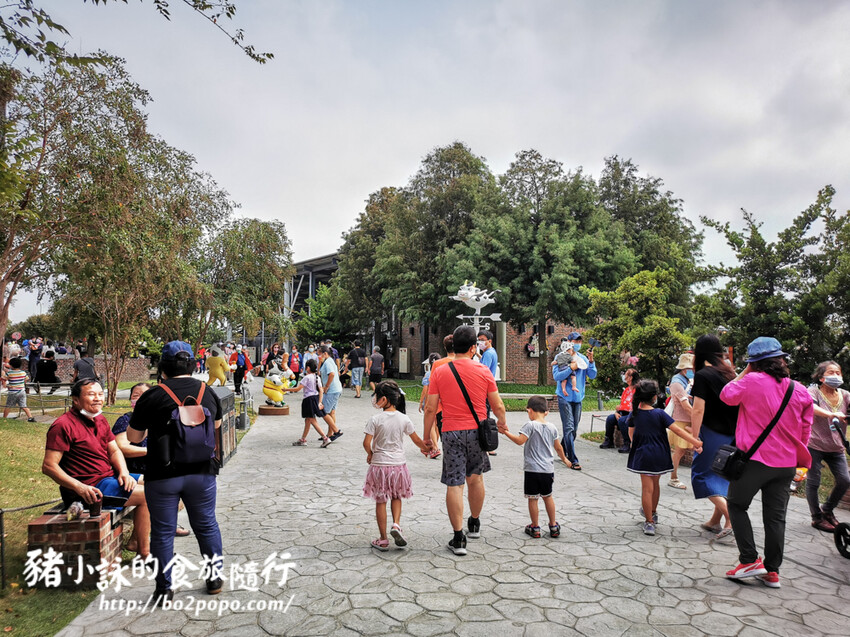雲林。崙背》千巧谷牛樂園牧場。可愛擔當又免門票的親子農場