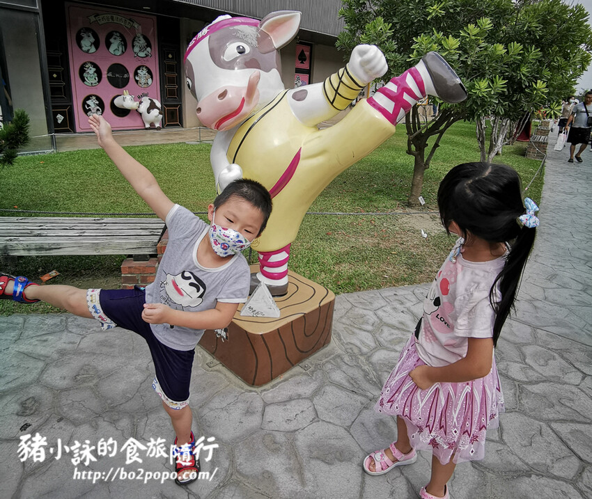 雲林。崙背》千巧谷牛樂園牧場。可愛擔當又免門票的親子農場