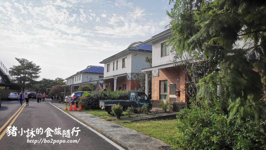 嘉義。番路》逐鹿文創園區+觸口遊客中心。梅花鹿餵食。鄒族歌舞表演