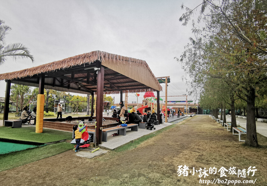 嘉義。民雄》三隻小豬觀光農場。有童話世界場景又有小動物的親子農場