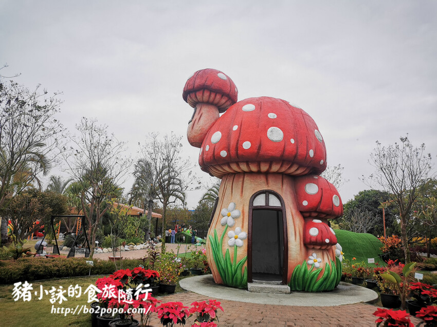 嘉義。民雄》三隻小豬觀光農場。有童話世界場景又有小動物的親子農場