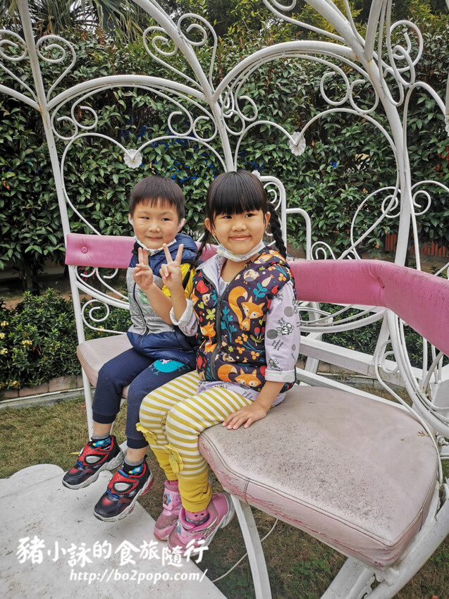 嘉義。民雄》三隻小豬觀光農場。有童話世界場景又有小動物的親子農場