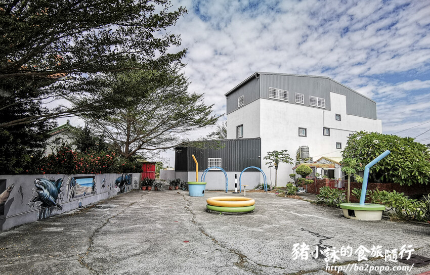 嘉義。布袋》好美里3D海洋世界戶外美術館+好美船屋