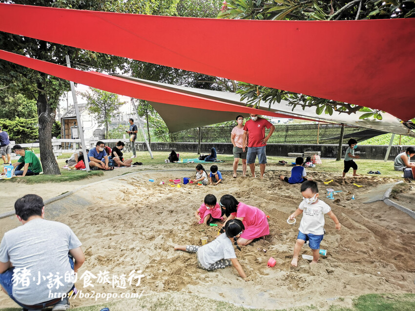 雲林。崙背》千巧谷牛樂園牧場。可愛擔當又免門票的親子農場