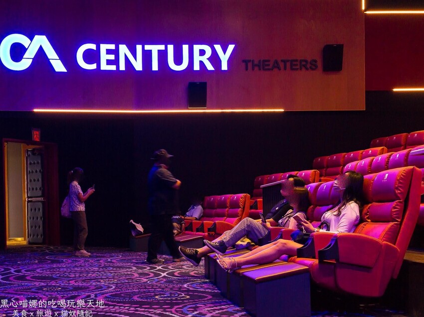 2022高雄最美喜樂時代影城新開幕　１４個影廳、４Ｋ雷射高畫質與環繞音效，居然還有滑梯球池兒童影廳！（高雄總圖店）