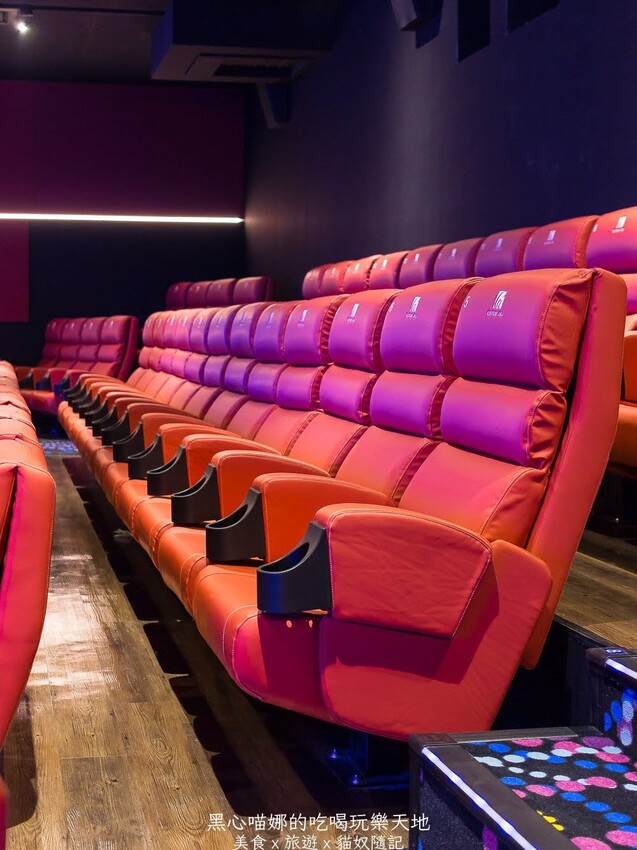 2022高雄最美喜樂時代影城新開幕　１４個影廳、４Ｋ雷射高畫質與環繞音效，居然還有滑梯球池兒童影廳！（高雄總圖店）