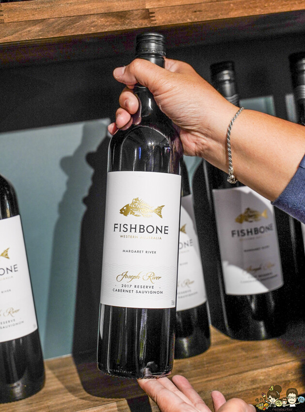 首度實體店鋪快閃櫃 新鮮市集，獨家超值海鮮組、新鮮配送、獨家引進精品葡萄酒 X 漢神百貨 B3 - 跟著尼力吃喝玩樂＆親子生活