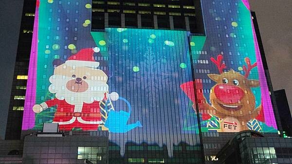 2022新北耶誕城～真的可以不用去的耶誕城活動，板橋新北市政府耶誕城完整最新資訊、完整介紹、詳細介紹心得