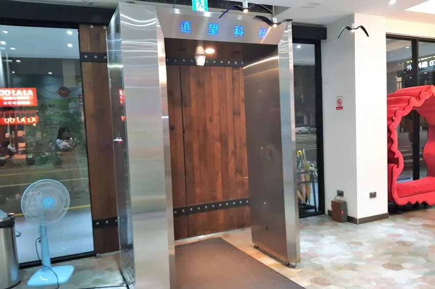 住宿。高雄★秝芯旅店駁二館 外觀到房間內部都有可愛的插畫