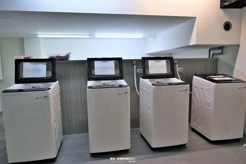 住宿。高雄★秝芯旅店駁二館 外觀到房間內部都有可愛的插畫