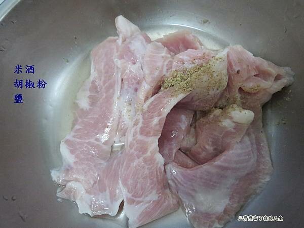 質感生活【日本Hirone】新橘黑 水蒸式健康蒸煮燒烤盤(含蓋+隔熱夾1雙) 燒烤、煎煮、蒸煮 輕鬆好料理