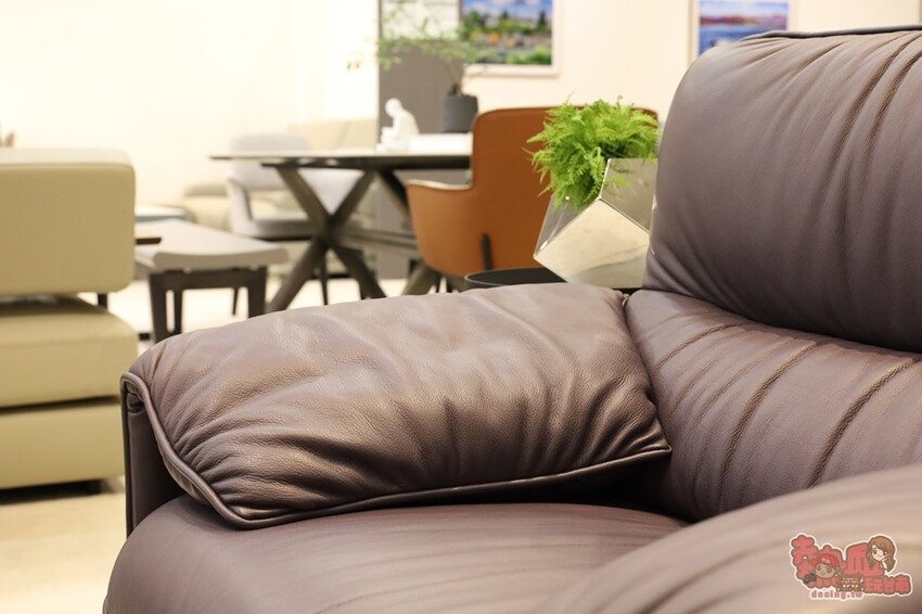 【台南沙發】第諾沙發設計大師!台南沙發的專門家,製作到販售通通一條龍販售~ - 熱血玩台南。跳躍新世界
